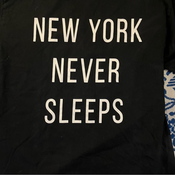 Black T-Shirt - Picture 2 of 2